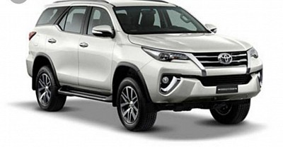 เหมารถ fortuner 7 ที่นั่ง บริการรับ-ส่งระยองไปกรุงเทพราคาถูก